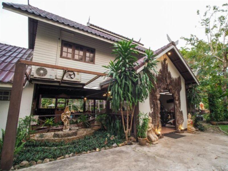 Capital O 834 Iyara Resort & Spa Koh Chang Exterior foto