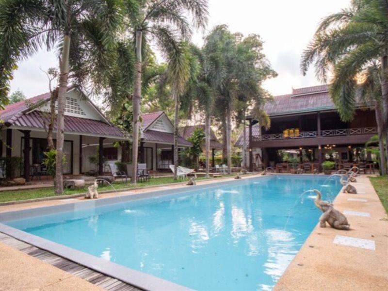 Capital O 834 Iyara Resort & Spa Koh Chang Exterior foto